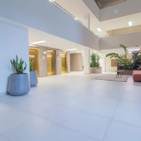 Apartment Corvin Modern